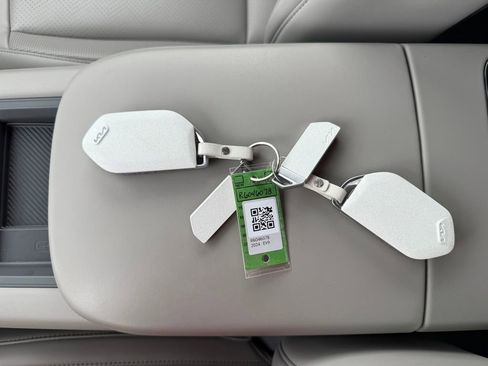 Certified 2024 Kia EV9 Wind AWD/4WD image 35