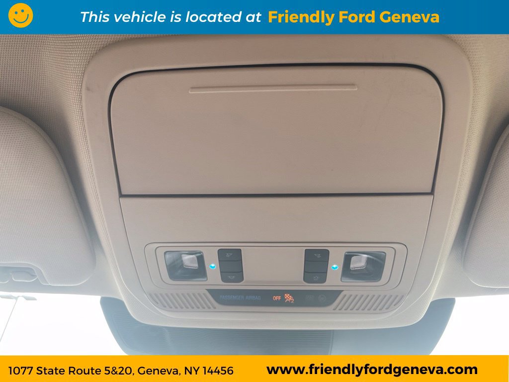 Used 2023 Ford Explorer XLT w/ Equipment Group 202A AWD/4WD image 29