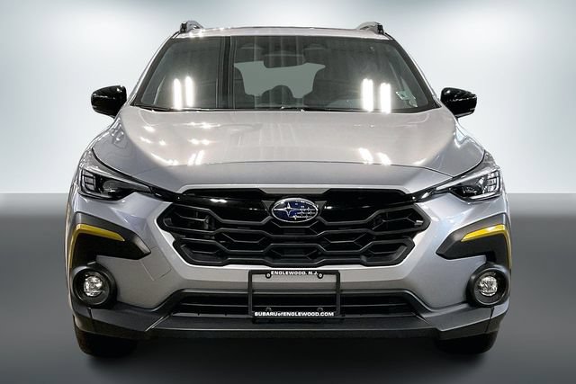 Used 2025 Subaru Crosstrek 2.5i Sport AWD/4WD image 2