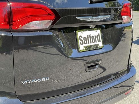 New 2026 Chrysler Voyager LX FWD image 10