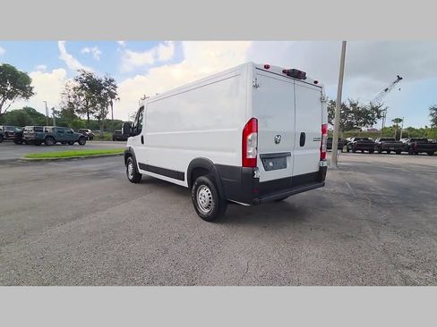 Used 2025 RAM ProMaster 2500 w/ Convenience Group FWD image 42