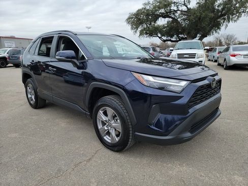 Used 2024 Toyota RAV4 XLE image 3