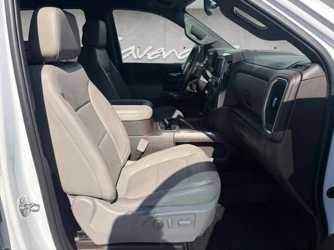 Used 2019 Chevrolet Silverado 1500 LTZ w/ LTZ Convenience Package AWD/4WD image 24