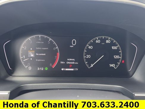 Certified 2024 Honda Pilot Touring image 9