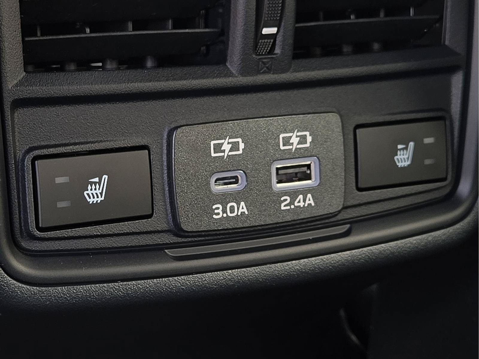 New 2026 Subaru Outback Limited AWD/4WD image 11