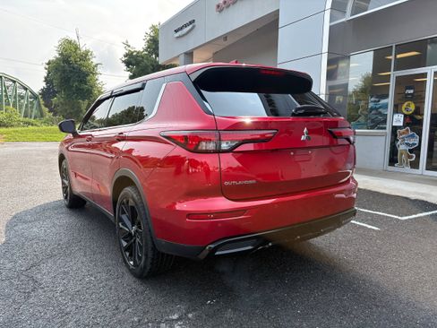 Used 2022 Mitsubishi Outlander SEL Black Edition AWD/4WD image 9