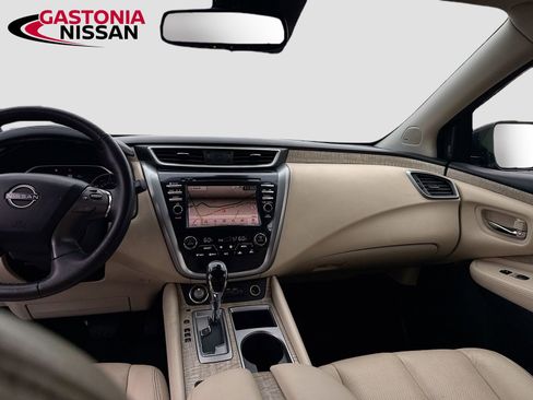 Used 2023 Nissan Murano SL image 30