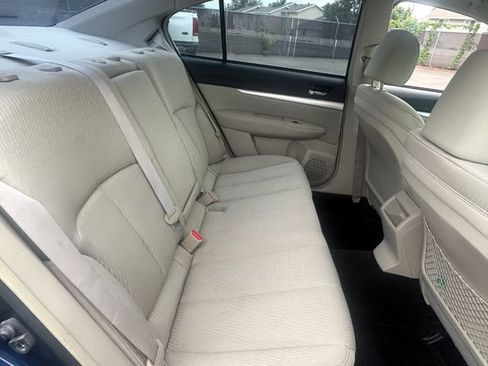 Used 2011 Subaru Legacy 2.5i AWD/4WD image 27