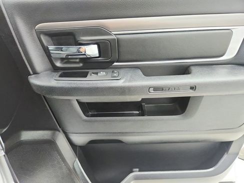 Used 2024 RAM 1500 Classic Warlock image 36