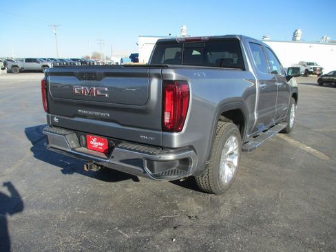 Used 2021 GMC Sierra 1500 SLT w/ SLT Premium Package image 4