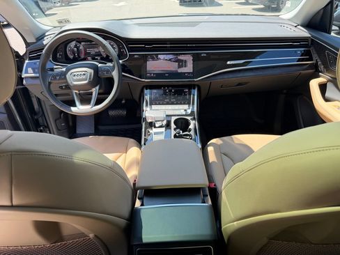 Used 2025 Audi Q8 Premium Plus w/ Premium Plus Package AWD/4WD image 15