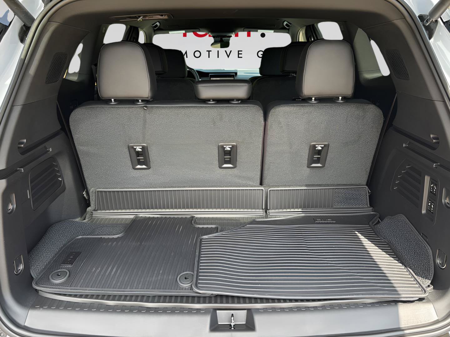 New 2026 GMC Acadia Denali w/ Super Cruise Package FWD image 22