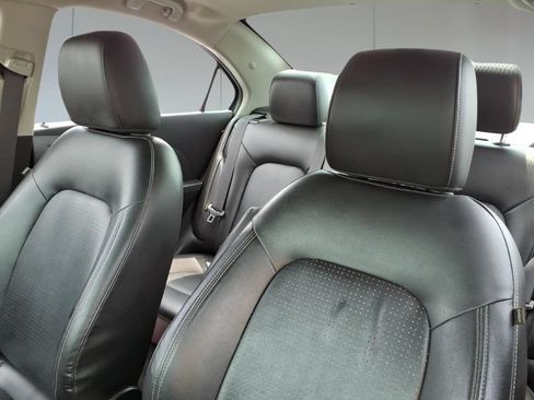 Used 2019 Chevrolet Sonic Premier FWD image 15