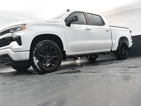 Certified 2022 Chevrolet Silverado 1500 RST image 19