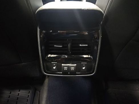 Used 2019 Toyota Avalon Touring w/ Advanced Safety Package image 19