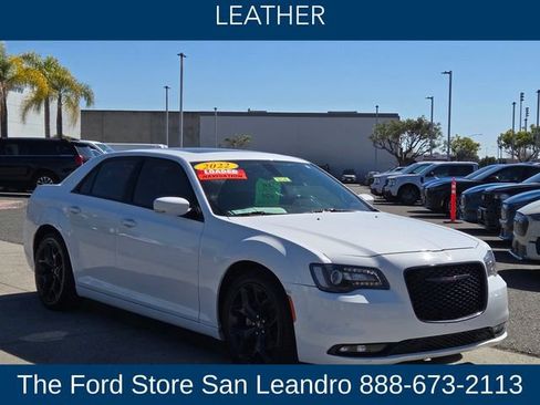 Used 2022 Chrysler 300 S image 3