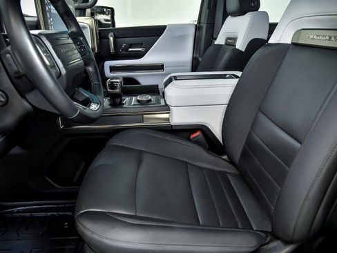 Used 2022 GMC Hummer EV Edition 1 w/ LPO, Illumination Package AWD/4WD image 11