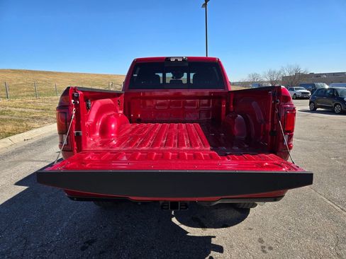 New 2026 RAM 2500 Big Horn AWD/4WD image 28