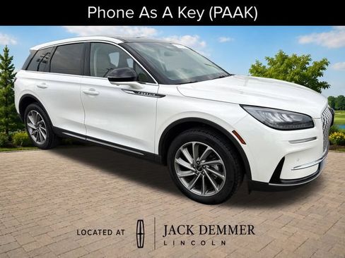 Used 2024 Lincoln Corsair AWD w/ Equipment Group 101A image 9