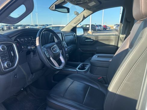 Used 2020 GMC Sierra 1500 SLT image 17