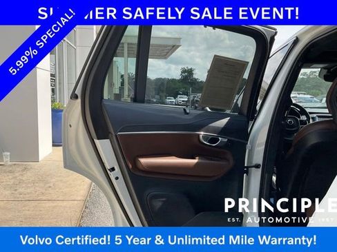 Certified 2024 Volvo XC90 B6 Ultimate AWD/4WD image 14
