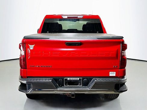 Used 2020 Chevrolet Silverado 1500 LT AWD/4WD image 6