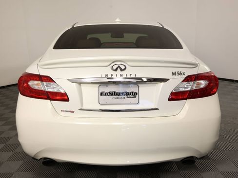 Used 2011 INFINITI M56 x w/ Deluxe Touring Pkg AWD/4WD image 3