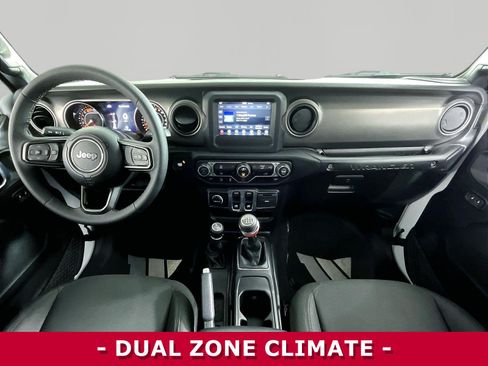 Used 2023 Jeep Wrangler Sport AWD/4WD image 7