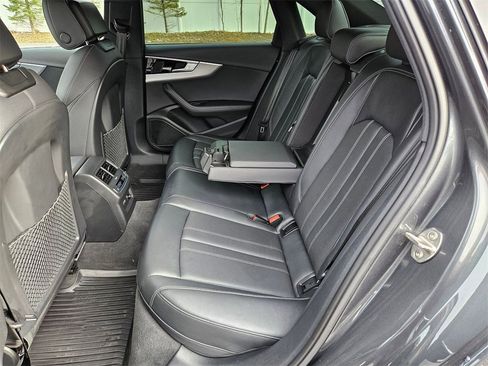 Used 2024 Audi A4 2.0T Prestige image 20