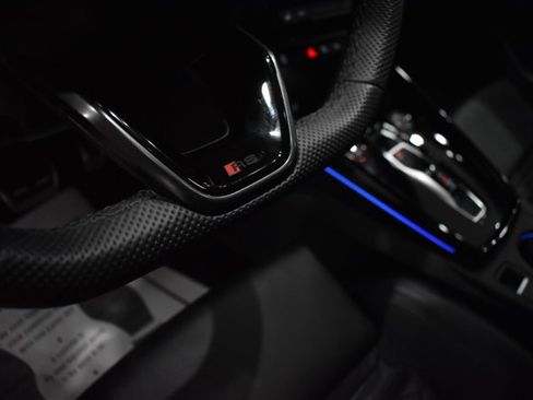 Used 2025 Audi RS 3 w/ RS Technology Package image 20