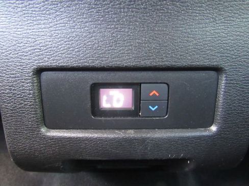 Used 2022 Mitsubishi Outlander SEL image 30