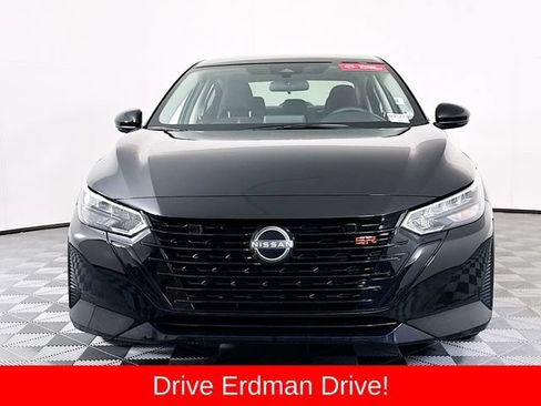 Used 2025 Nissan Sentra SR w/ Midnight Edition FWD image 2