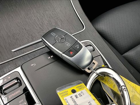 Certified 2022 Mercedes-Benz GLC 300 Grey image 12