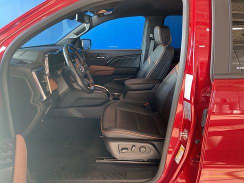 Certified 2023 GMC Canyon AT4 w/ AT4 Premium Package image 10