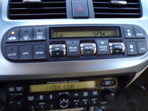 Used 2008 Honda Odyssey Touring image 39