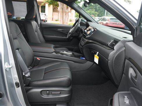 New 2025 Honda Ridgeline TrailSport+ image 11