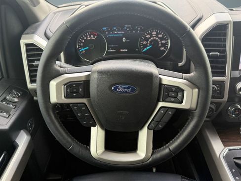 Used 2019 Ford F150 Lariat w/ Equipment Group 502A Luxury image 15