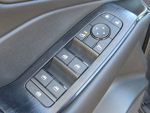New 2026 Nissan Rogue S AWD/4WD image 17