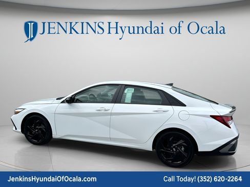 New 2026 Hyundai Elantra Sport FWD image 10
