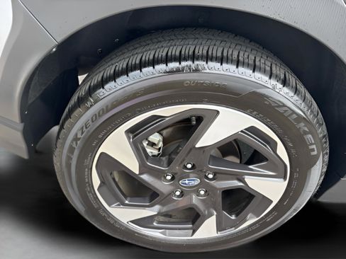 Used 2025 Subaru Crosstrek 2.5i Limited w/ Popular Package #3A image 38