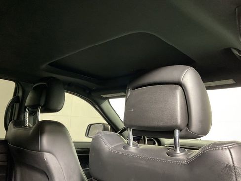 Used 2020 Jeep Grand Cherokee Altitude image 2