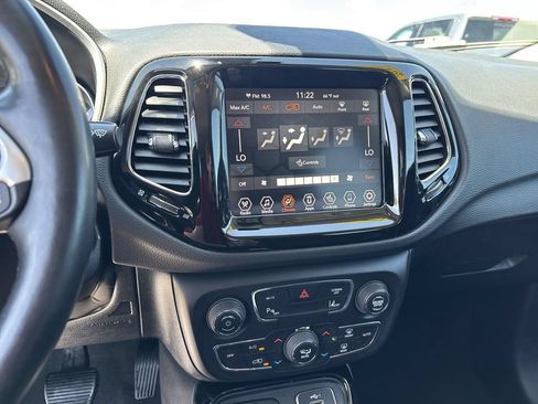 Used 2021 Jeep Compass Limited AWD/4WD image 14