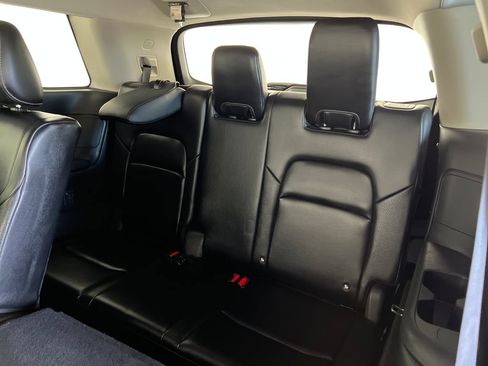 Used 2022 Nissan Pathfinder SL w/ SL Black Package FWD image 39