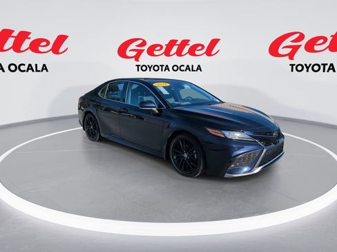 Used 2022 Toyota Camry XSE image 2