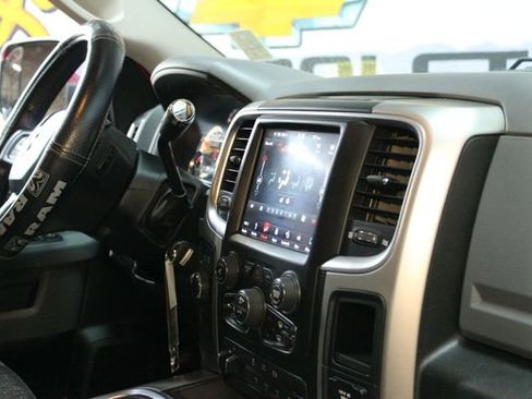 Used 2018 RAM 3500 Big Horn w/ Harvest Edition AWD/4WD image 10