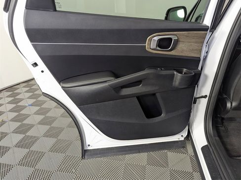 Used 2023 Kia Sorento X-Line EX image 29