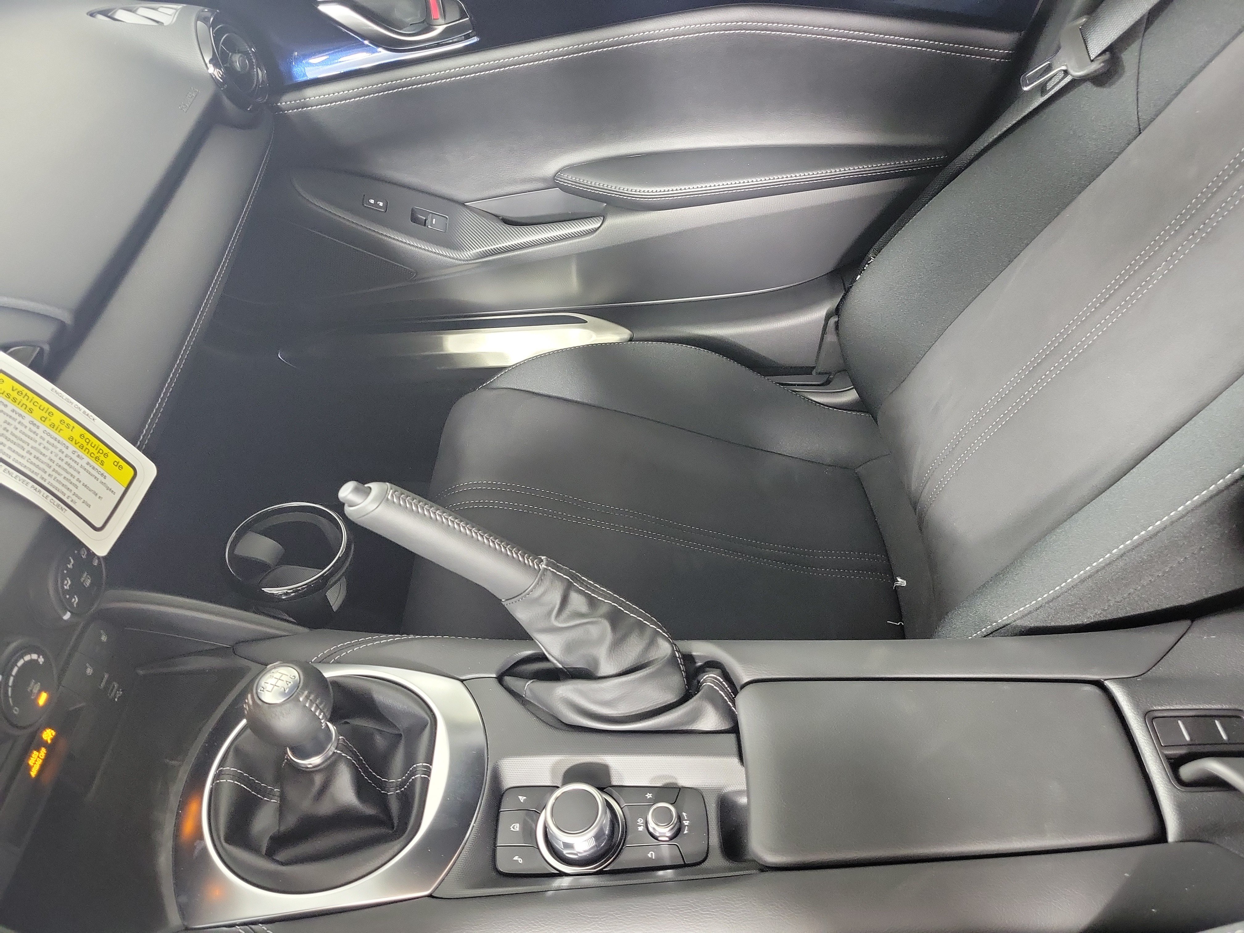 New 2026 MAZDA MX-5 Miata Club w/ Interior Package RWD image 25
