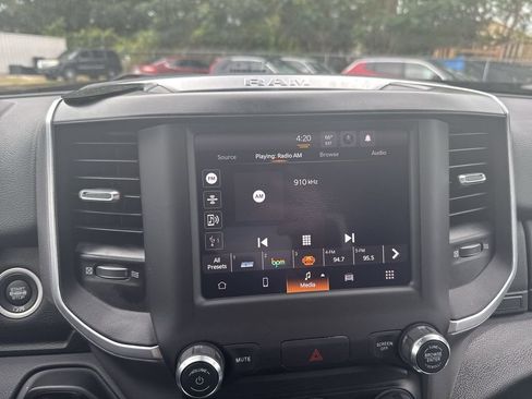 Used 2024 RAM 2500 Big Horn w/ Bed Utility Group image 13