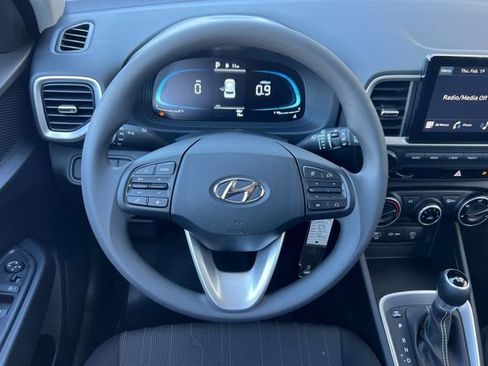 New 2026 Hyundai Venue SE image 14