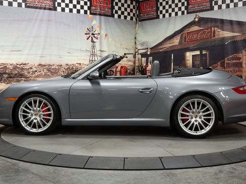 Used 2006 Porsche 911 Cabriolet image 5